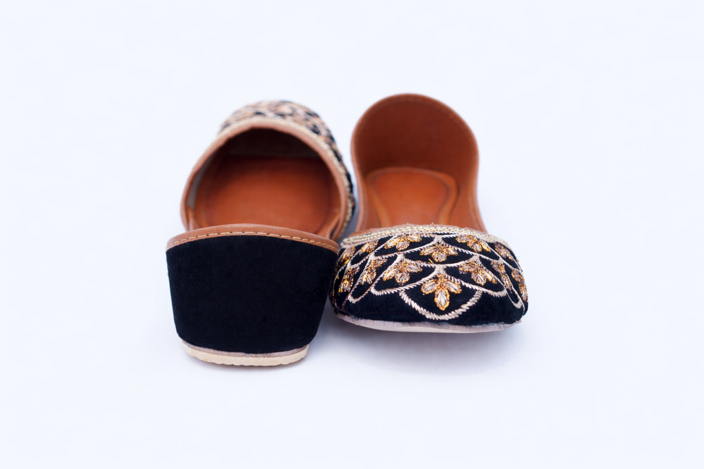 Midnight Gold Scalloped