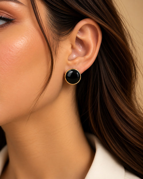 Black Round Stud